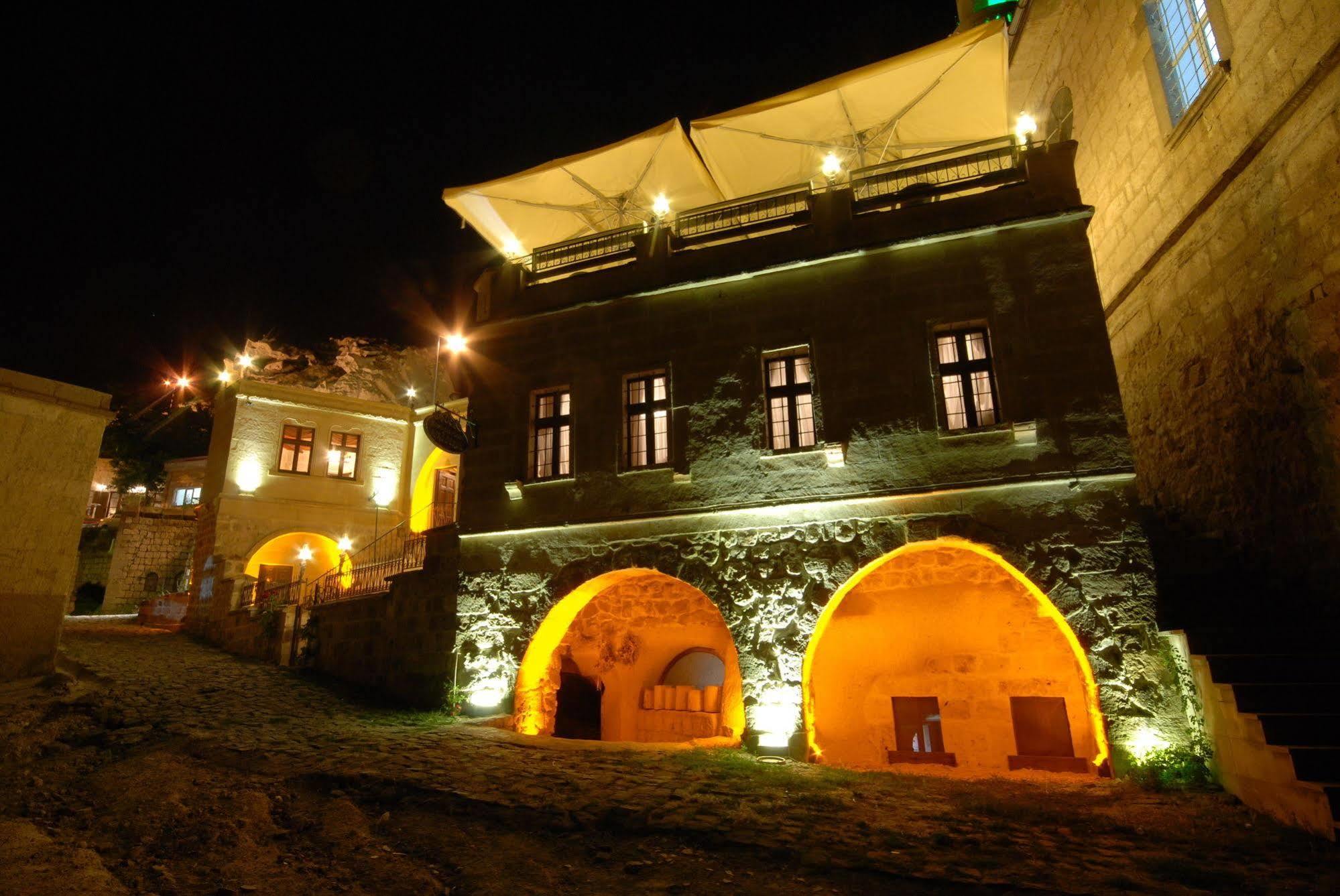 Mimi Cappadocia Luxury Cave Hotel Üçhisar Exterior foto